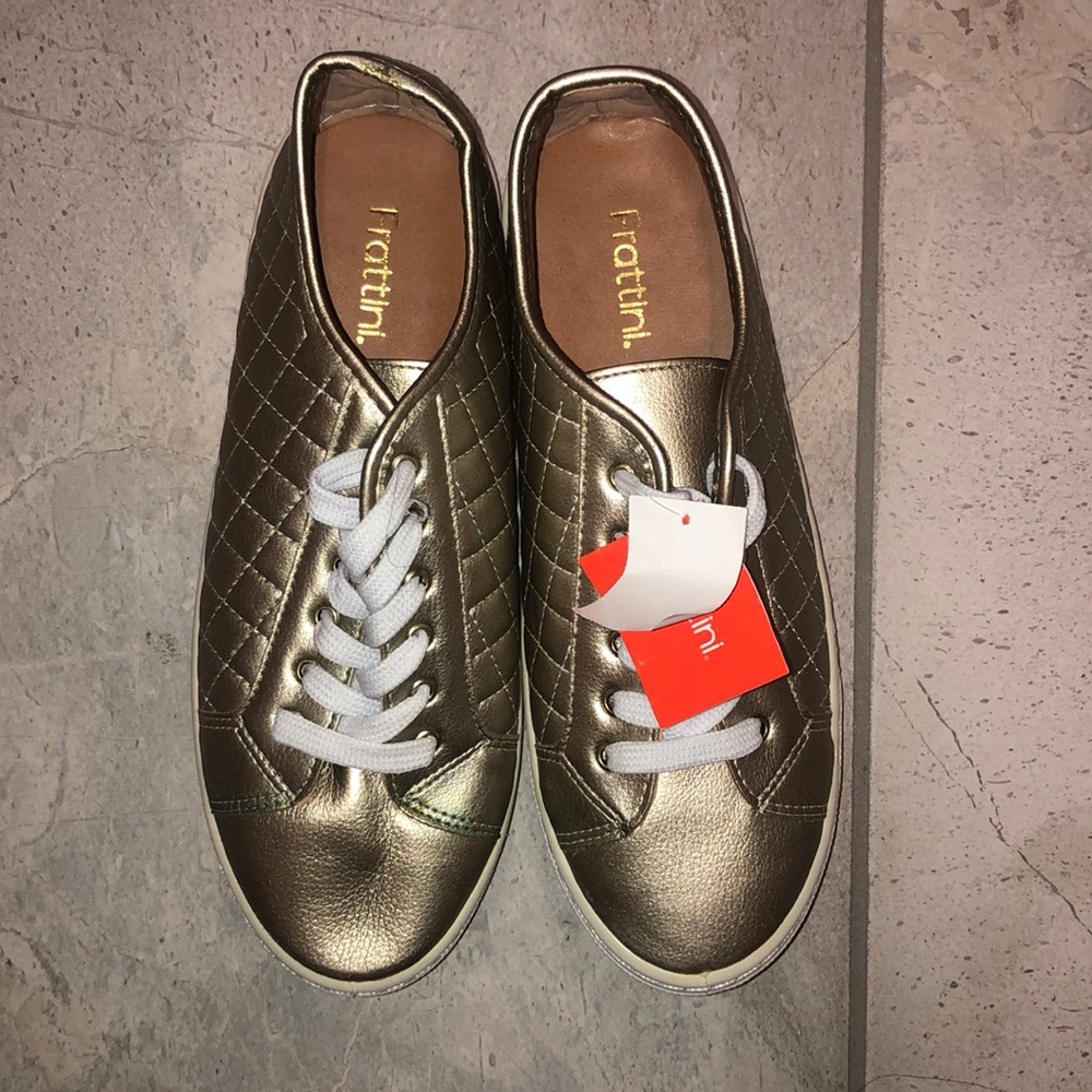 NWT Gold metallic sneakers